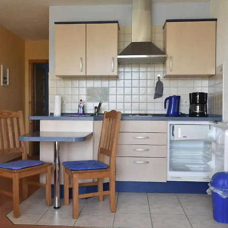 Apartment Furnished Near The Beach *